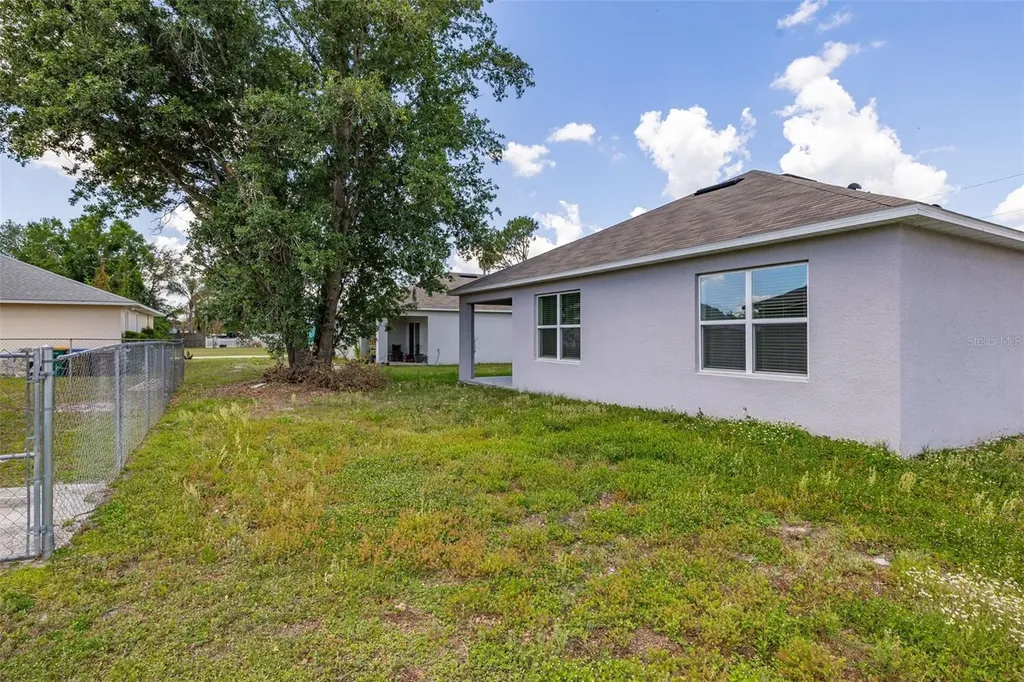 318 Montgomery Court Kissimmee FL 34758