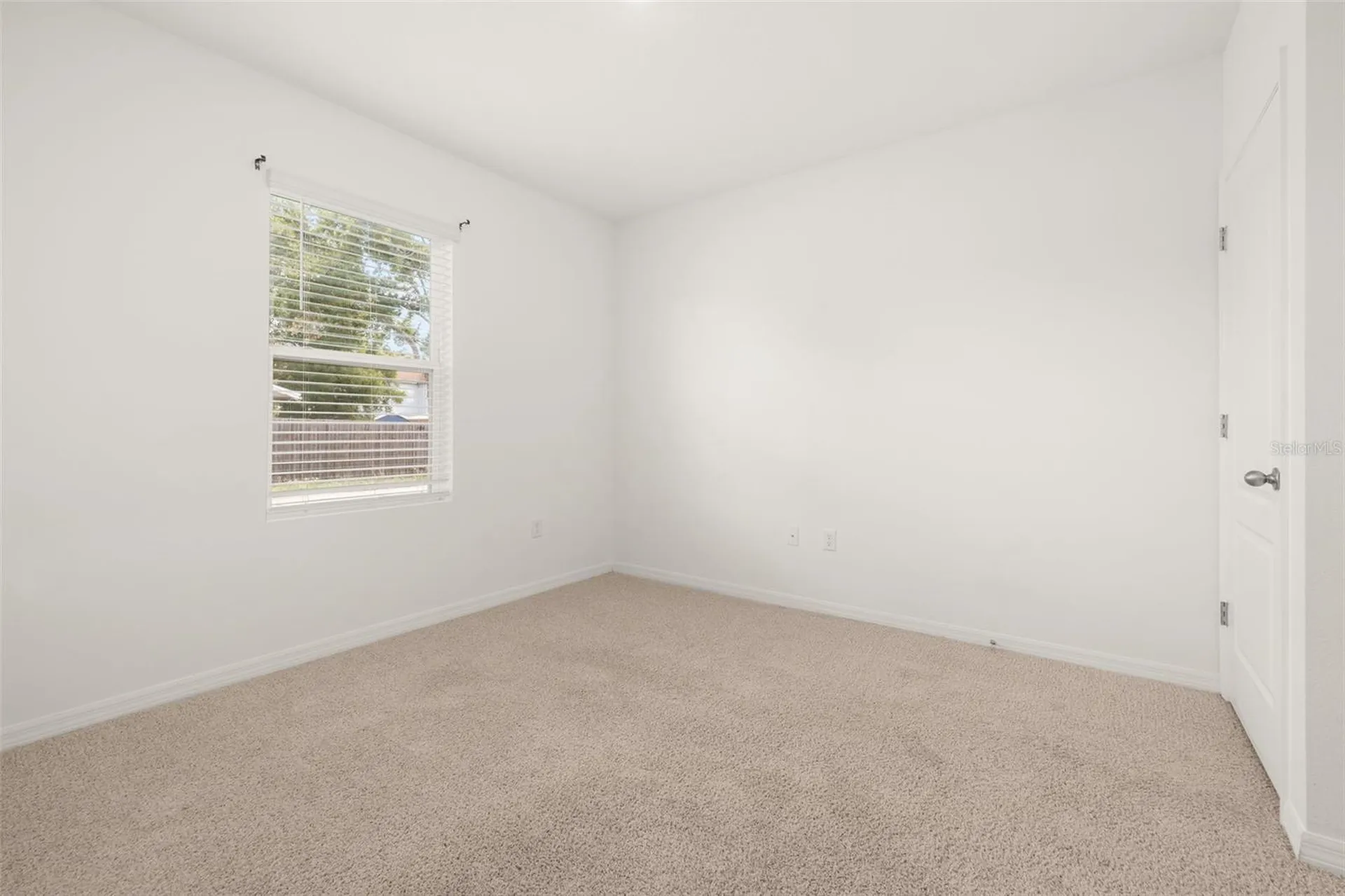318 Montgomery Court Kissimmee FL 34758