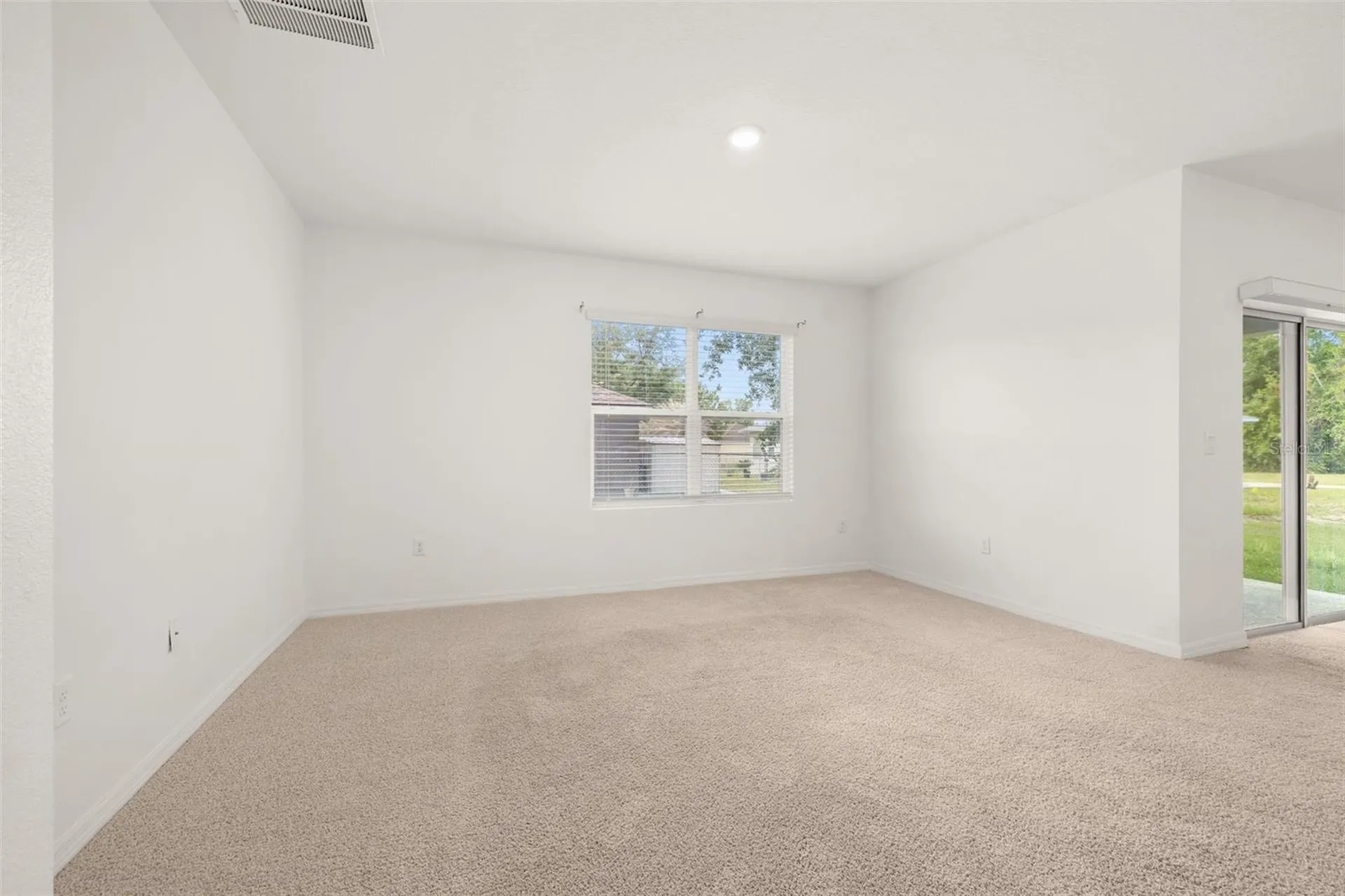 318 Montgomery Court Kissimmee FL 34758