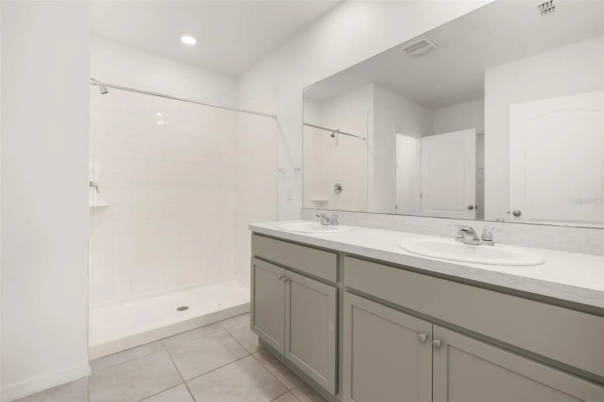 318 Montgomery Court Kissimmee FL 34758