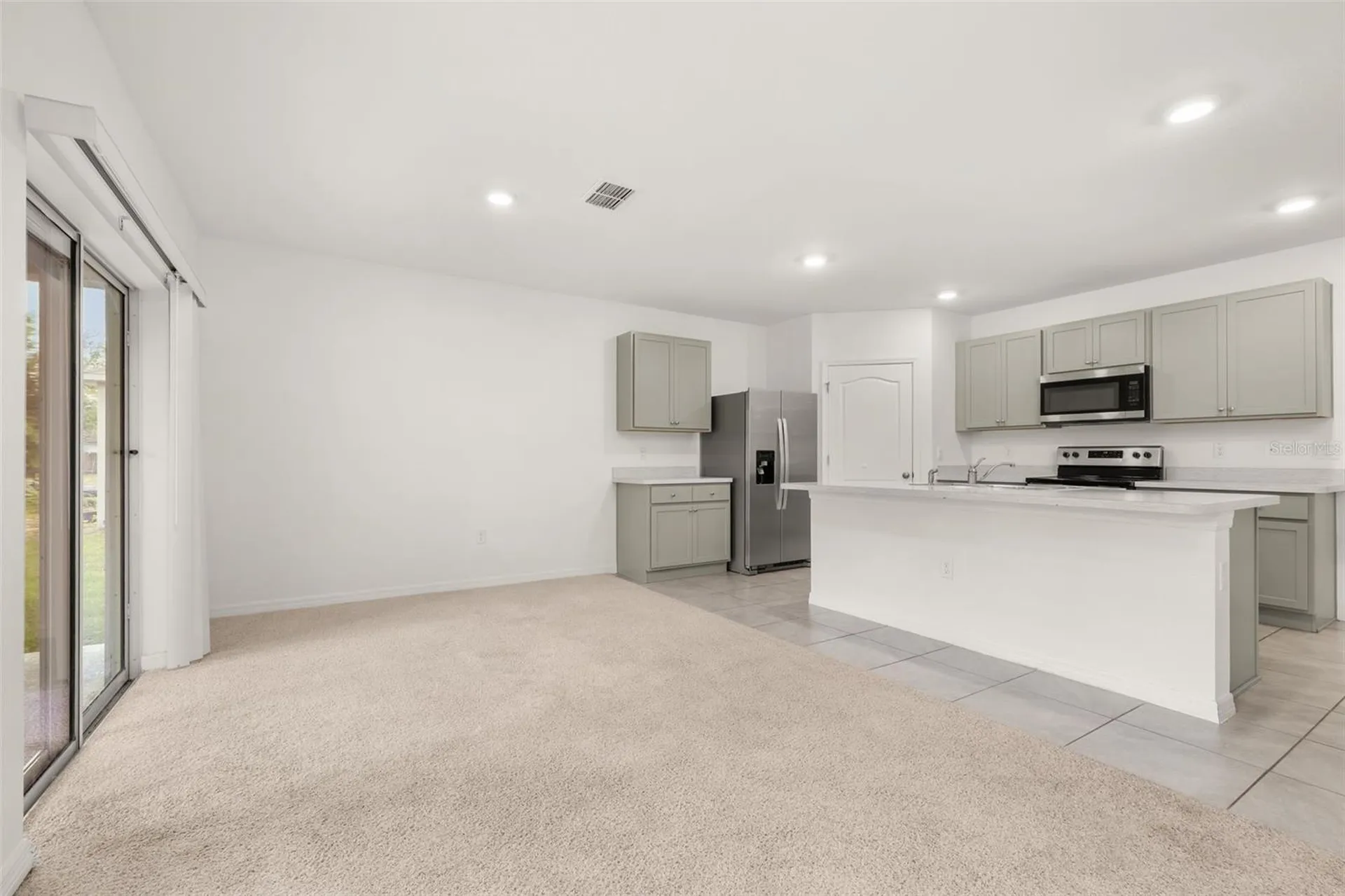 318 Montgomery Court Kissimmee FL 34758