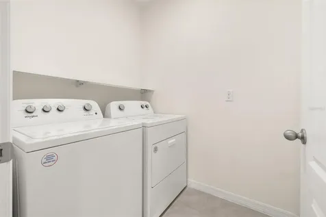 318 Montgomery Court Kissimmee FL 34758