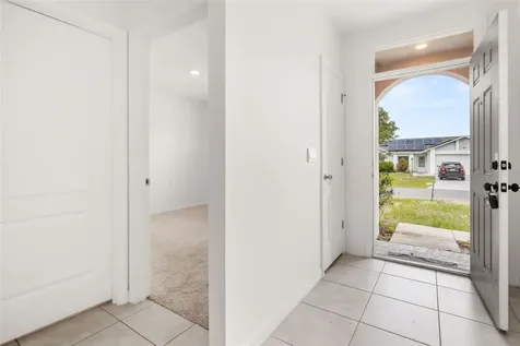 318 Montgomery Court Kissimmee FL 34758