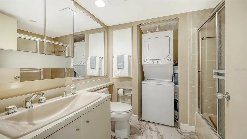 6287 Midnight Pass Road Sarasota FL 34242