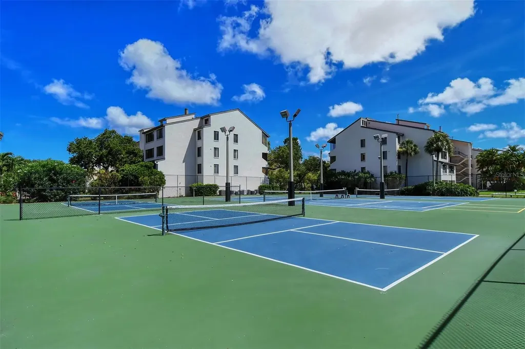 6287 Midnight Pass Road Sarasota FL 34242