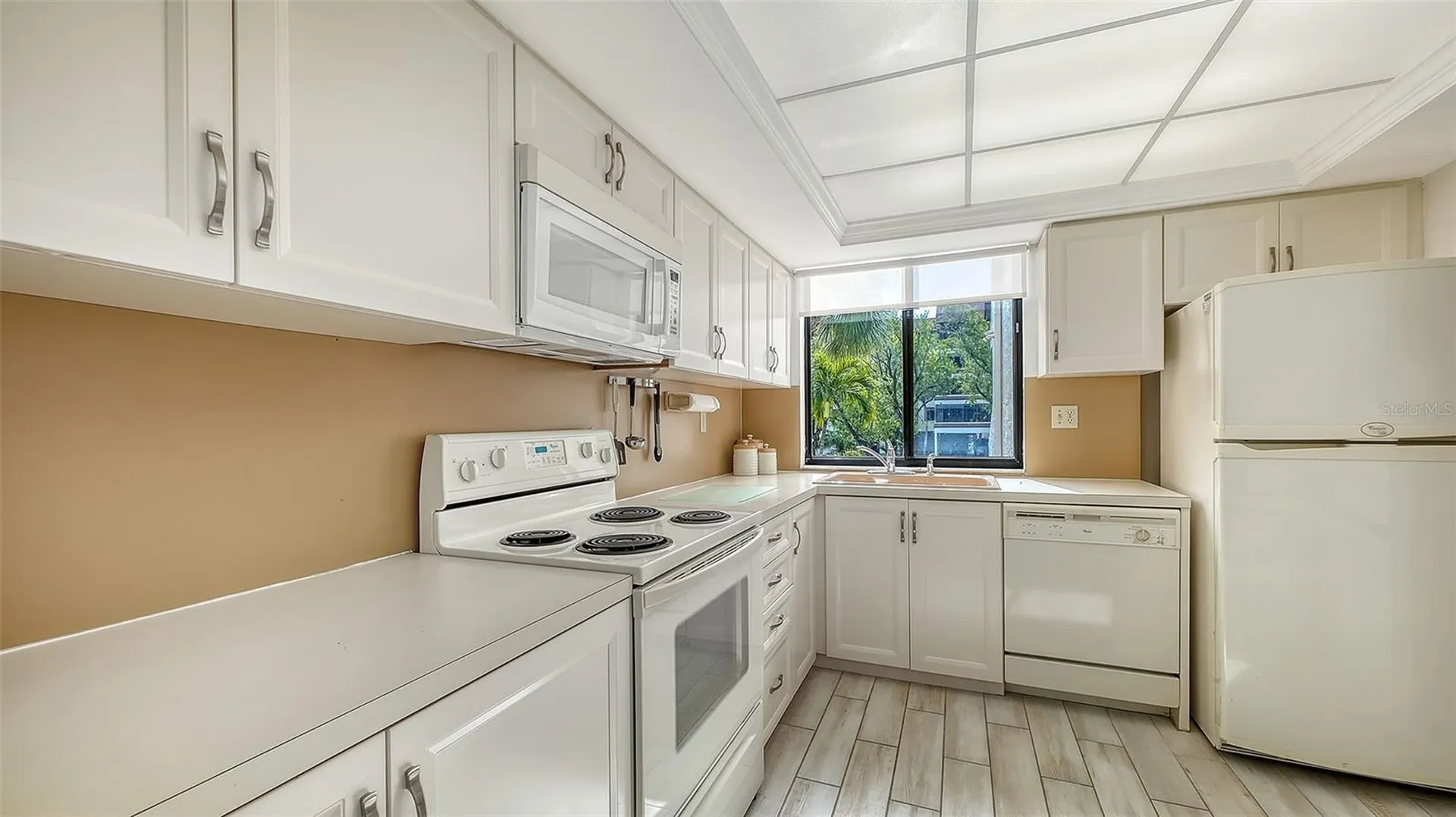 6287 Midnight Pass Road Sarasota FL 34242