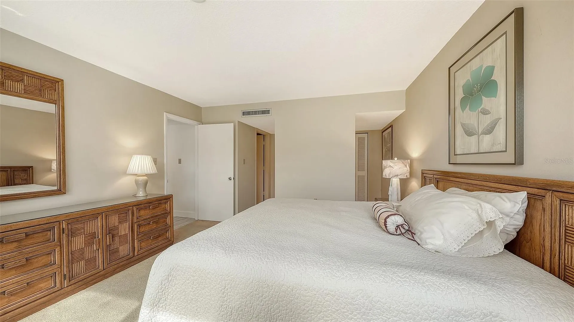6287 Midnight Pass Road Sarasota FL 34242