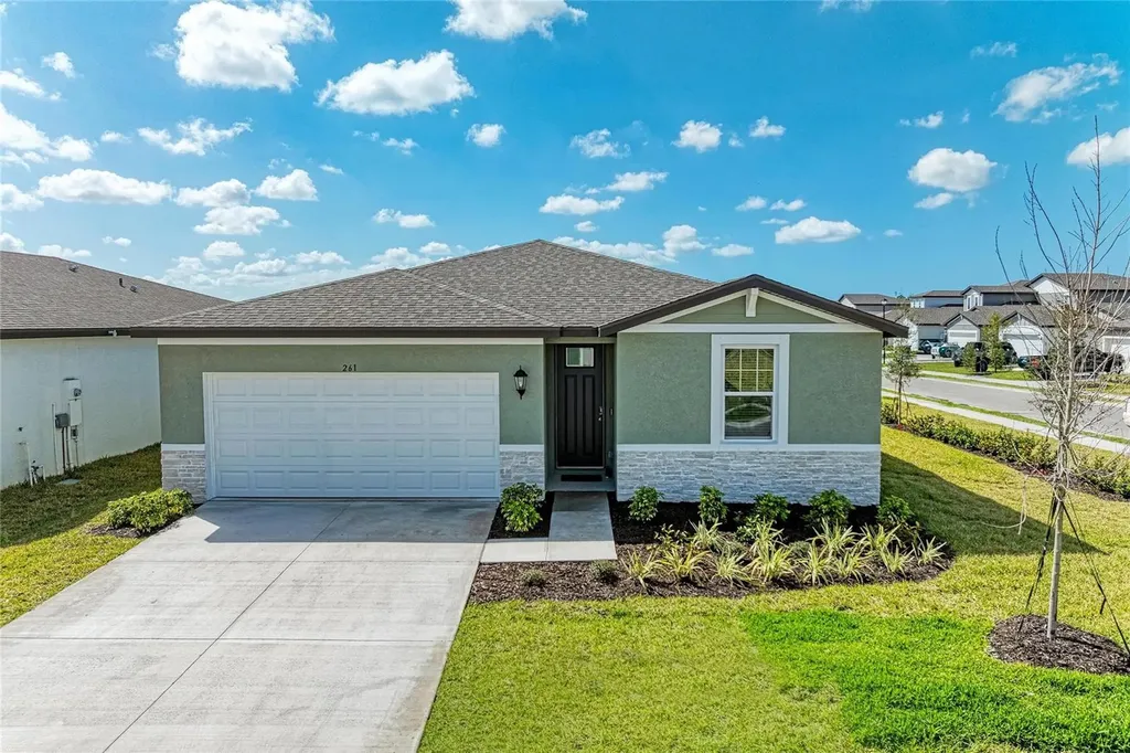 261 Lazy Shore Drive Nokomis FL 34275