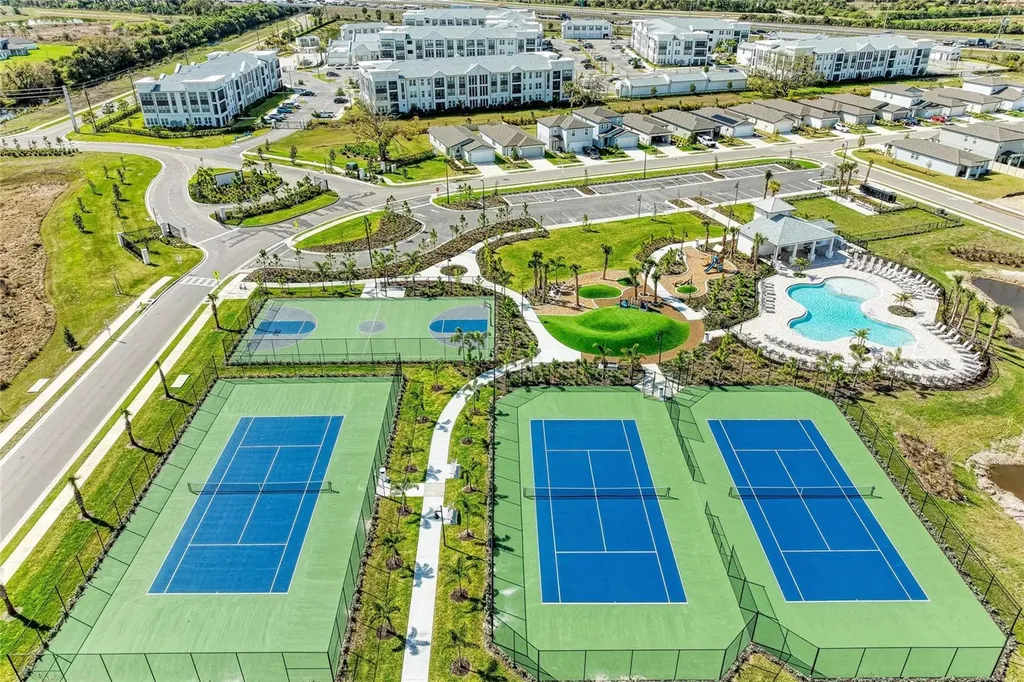 261 Lazy Shore Drive Nokomis FL 34275