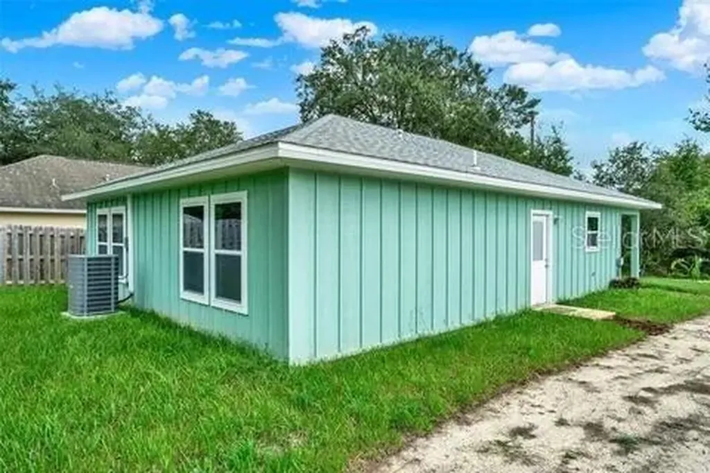 40091 Oakridge Drive Lady Lake FL 32159