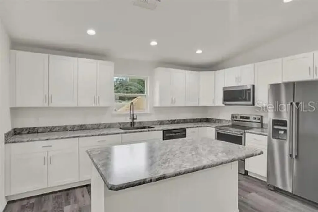 40091 Oakridge Drive Lady Lake FL 32159