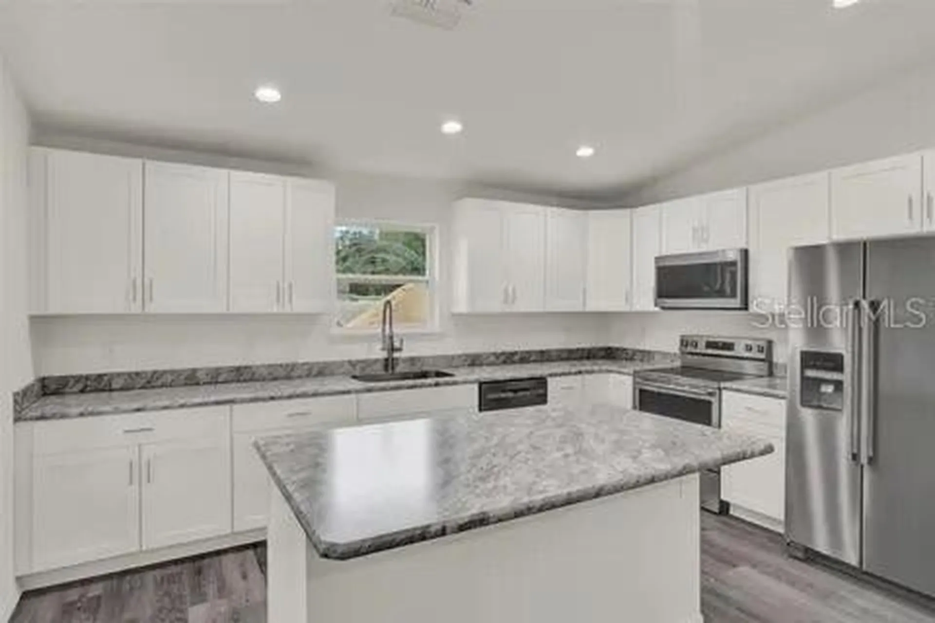 40091 Oakridge Drive Lady Lake FL 32159