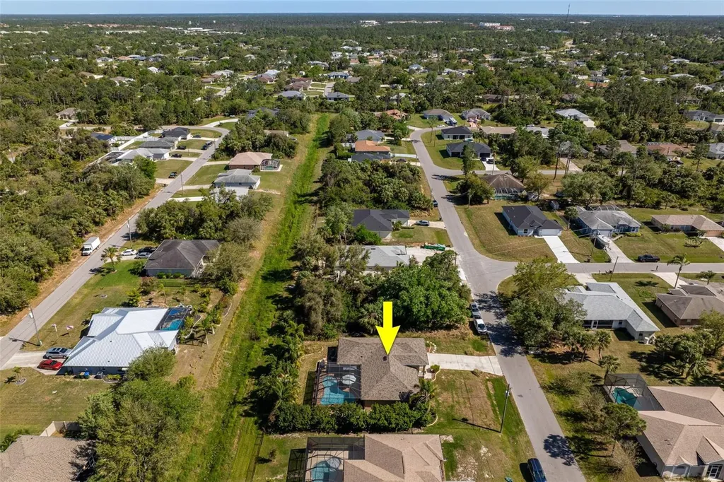 2342 Beeville Avenue North Port FL 34286