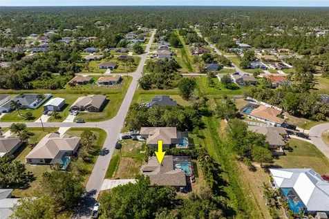 2342 Beeville Avenue North Port FL 34286