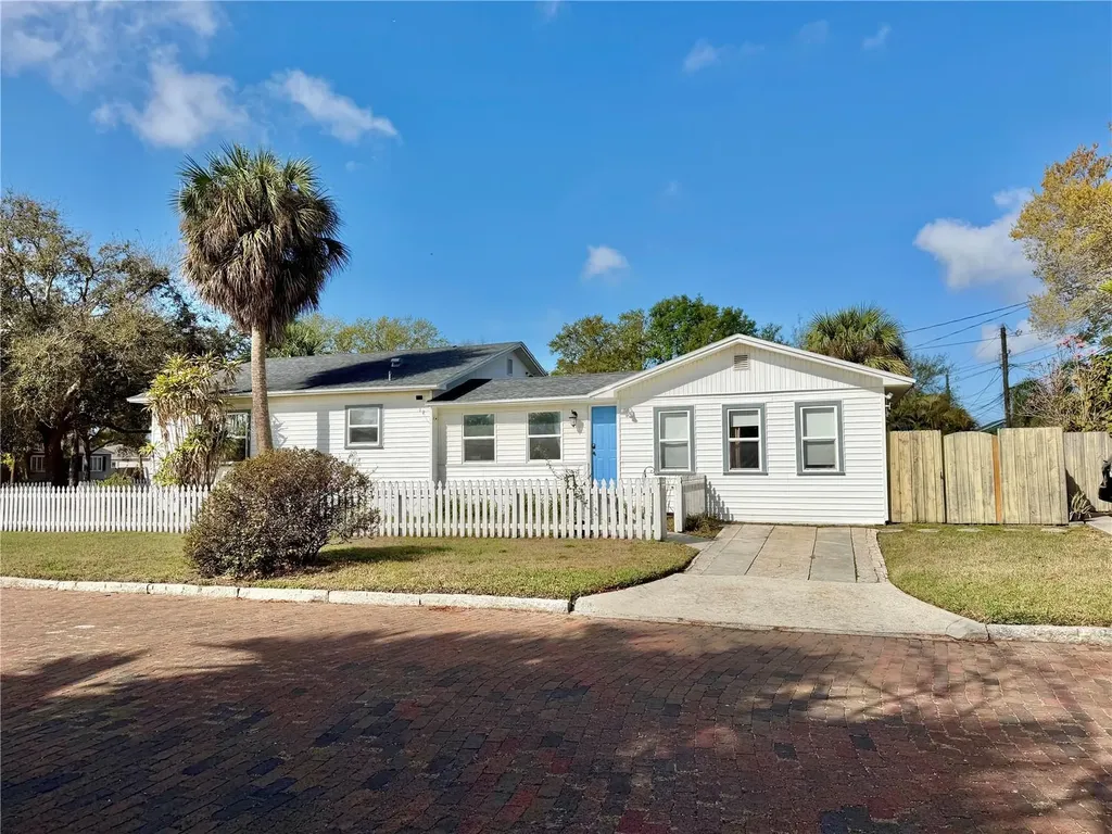4701 1st Avenue N St Petersburg FL 33713