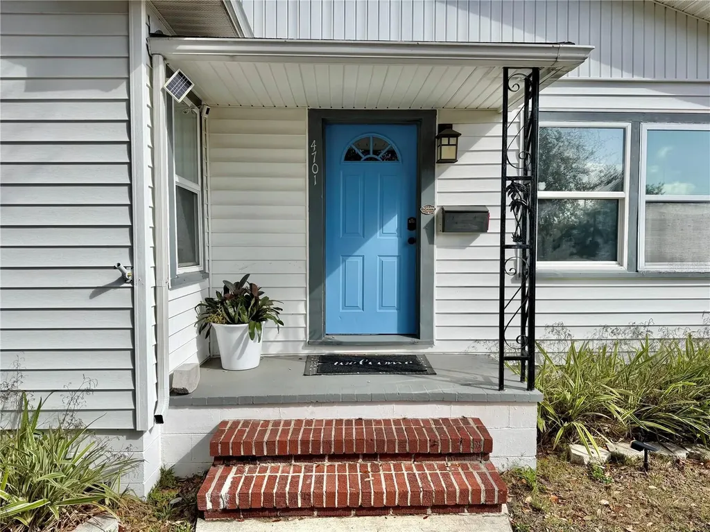 4701 1st Avenue N St Petersburg FL 33713
