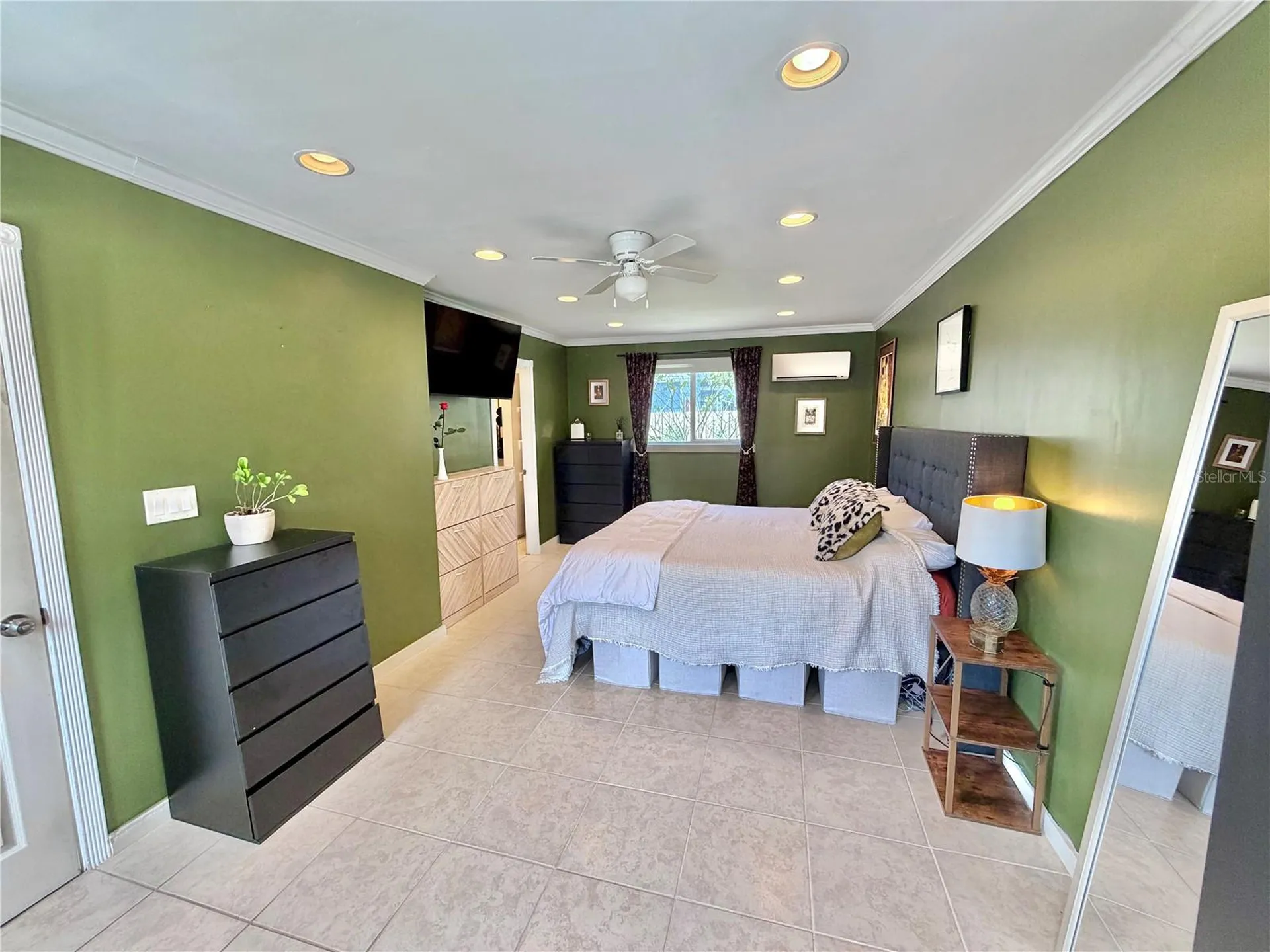 4701 1st Avenue N St Petersburg FL 33713