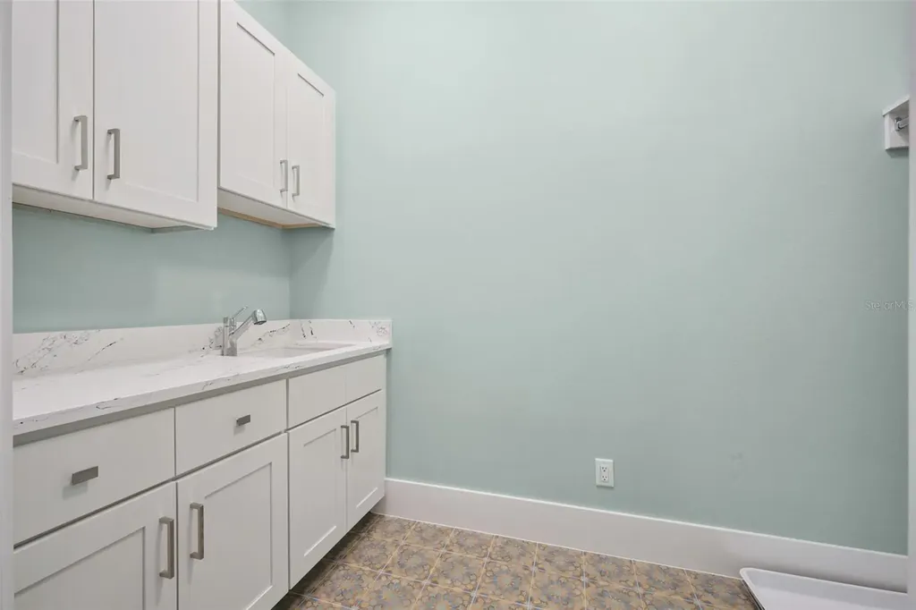 1782 Pine Avenue Winter Park FL 32789