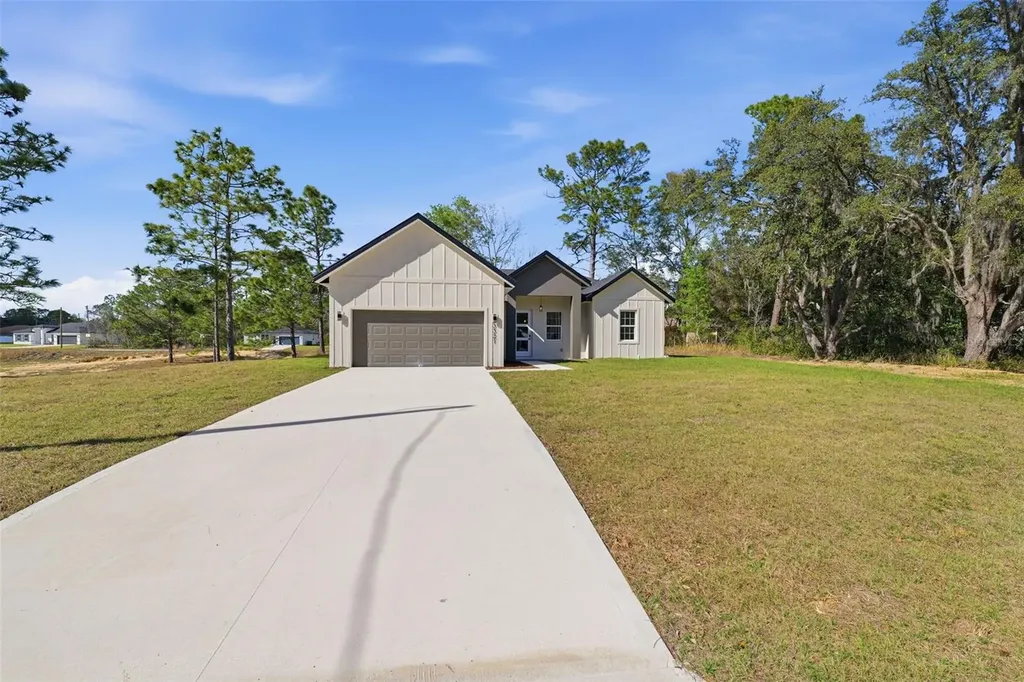 3321 W Babcock Place Citrus Springs FL 34433