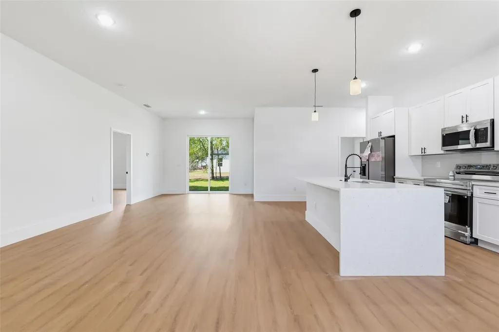 3321 W Babcock Place Citrus Springs FL 34433