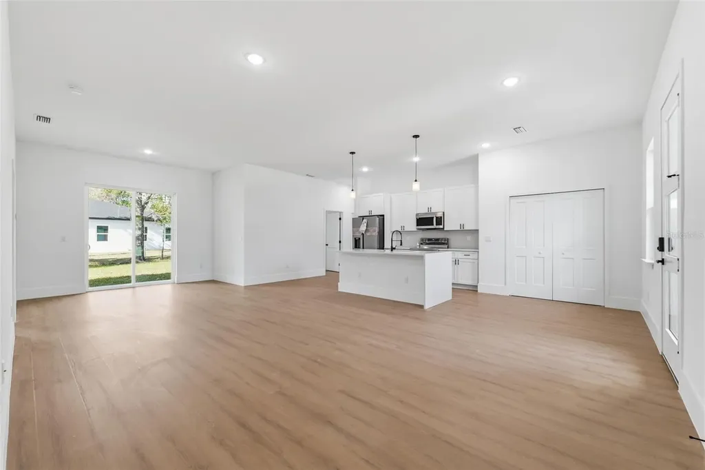 3321 W Babcock Place Citrus Springs FL 34433