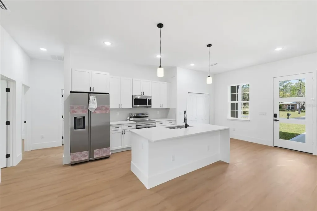 3321 W Babcock Place Citrus Springs FL 34433
