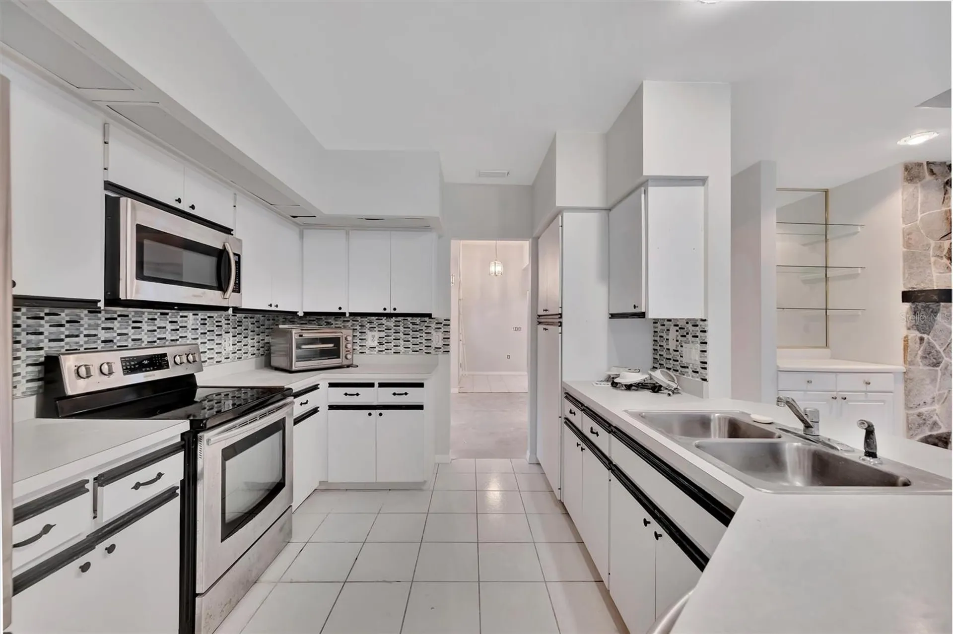 6864 Corral Court Sarasota FL 34243