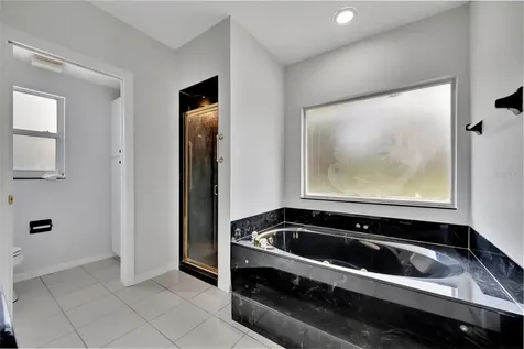 6864 Corral Court Sarasota FL 34243