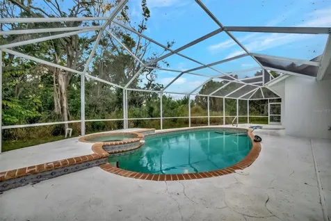 6864 Corral Court Sarasota FL 34243