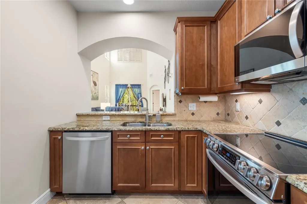 4926 Anniston Circle Tampa FL 33647