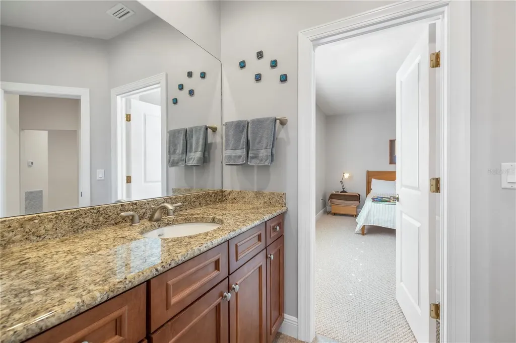 4926 Anniston Circle Tampa FL 33647