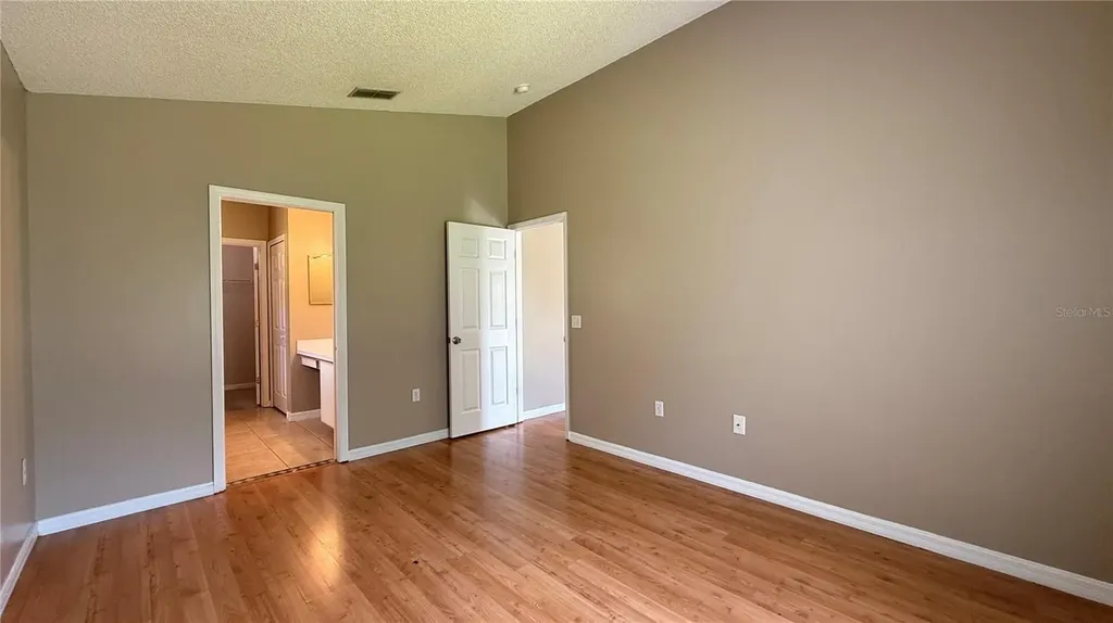 2406 Violet Court Kissimmee FL 34758