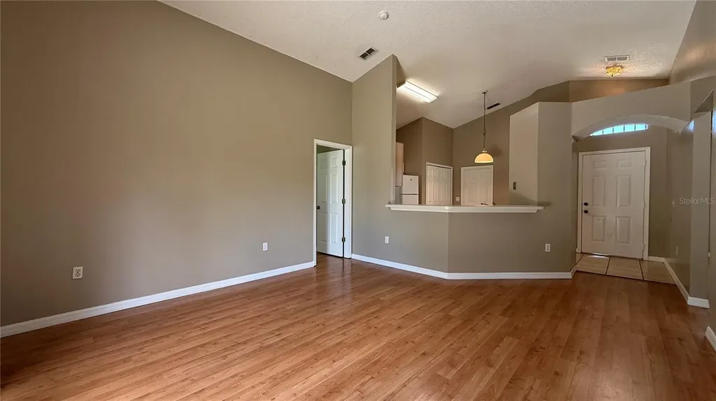 2406 Violet Court Kissimmee FL 34758