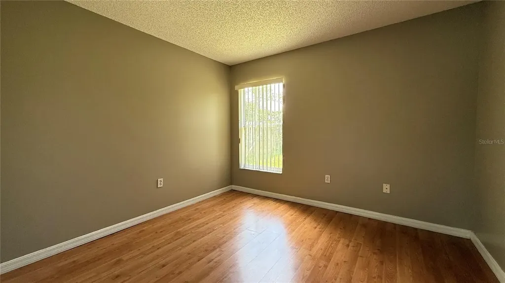 2406 Violet Court Kissimmee FL 34758