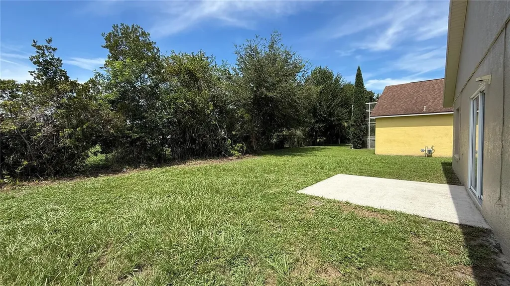 2406 Violet Court Kissimmee FL 34758