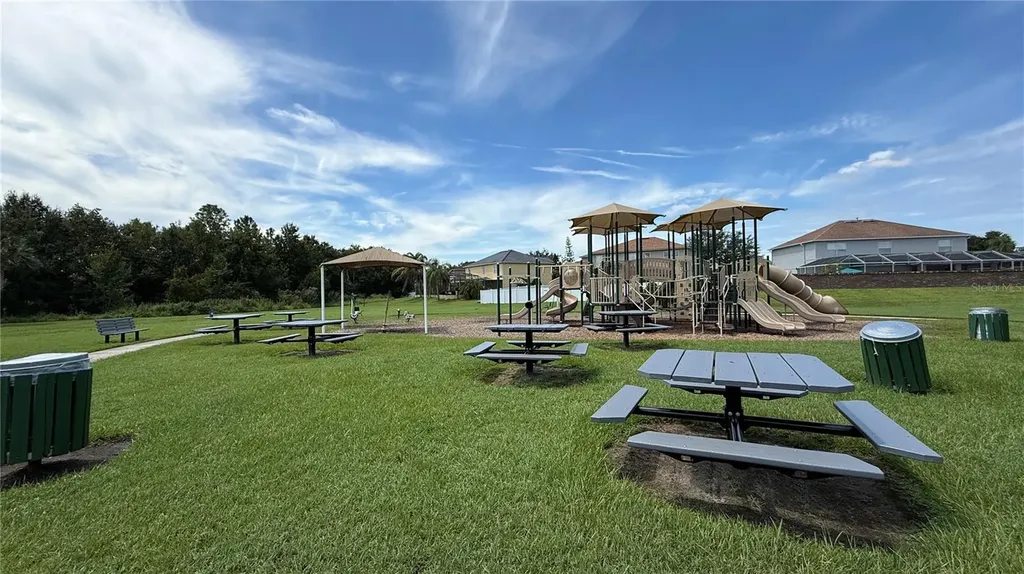 2406 Violet Court Kissimmee FL 34758