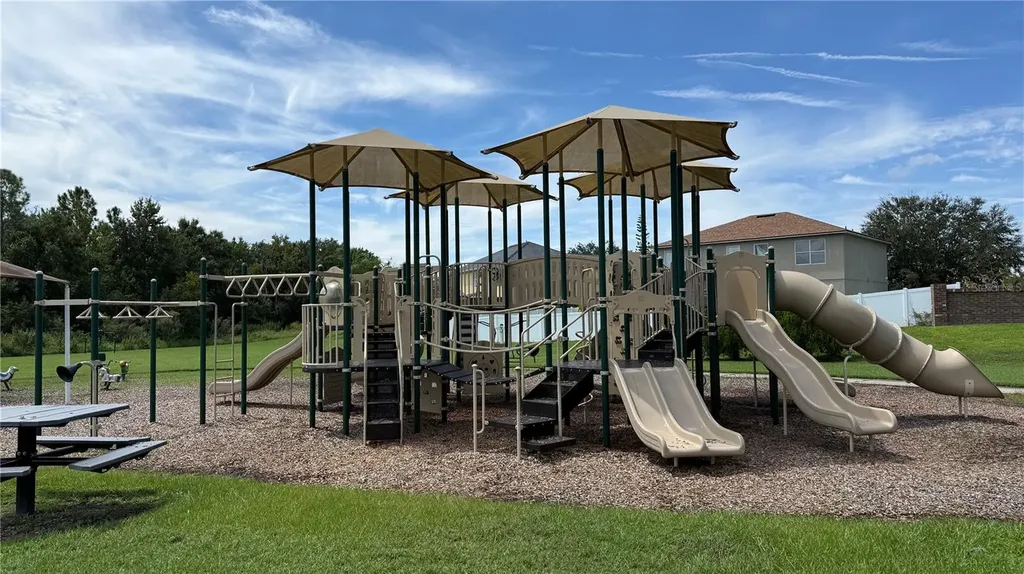 2406 Violet Court Kissimmee FL 34758
