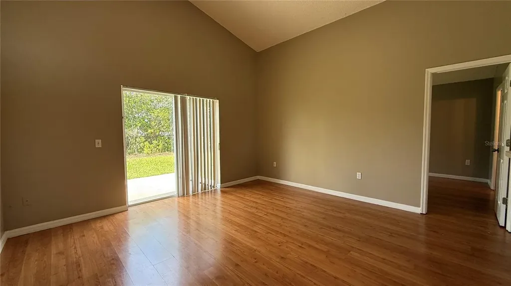 2406 Violet Court Kissimmee FL 34758
