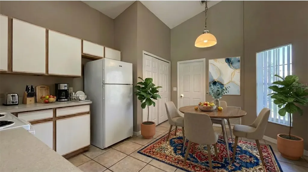 2406 Violet Court Kissimmee FL 34758