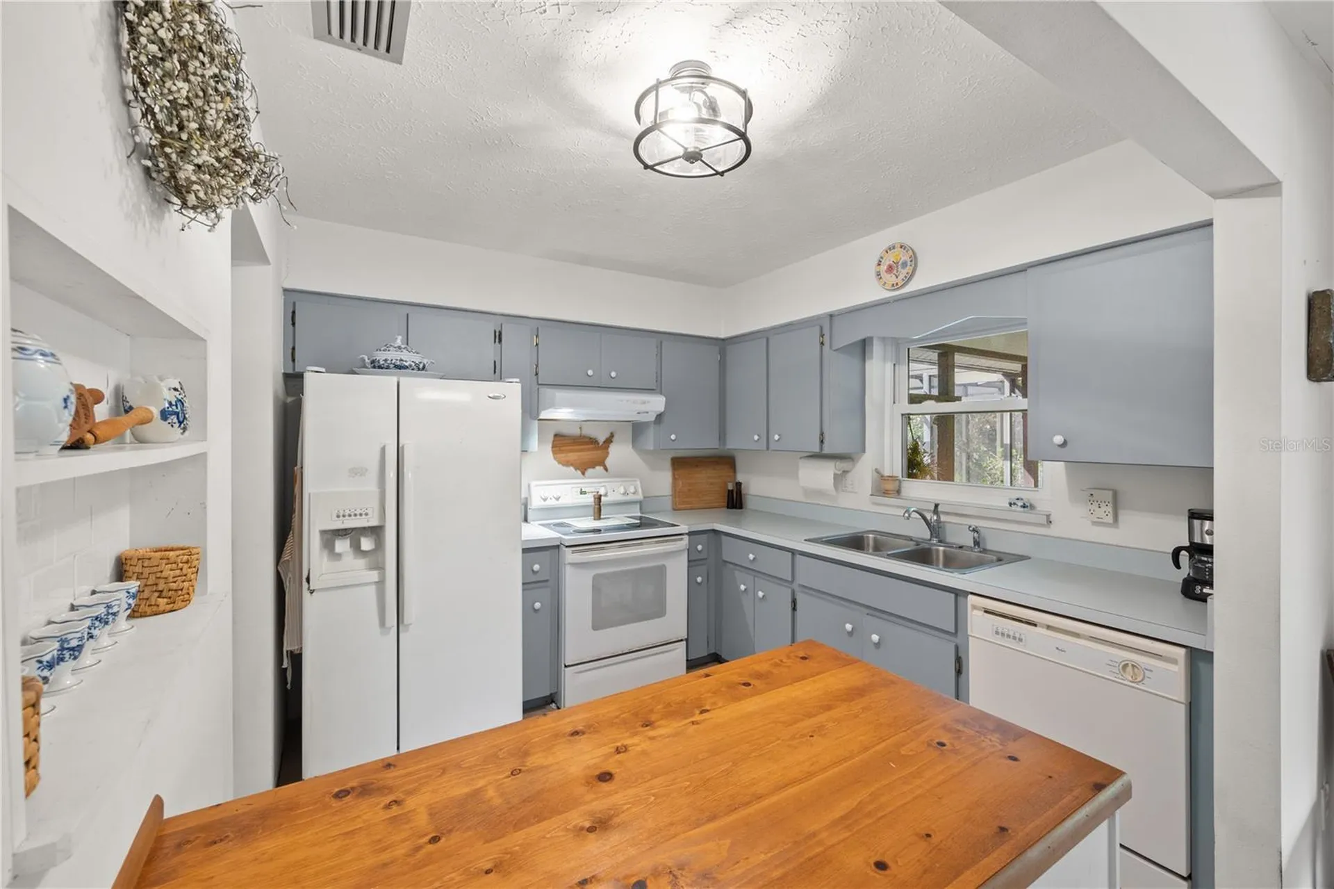 2141 Cordes Street Osprey FL 34229