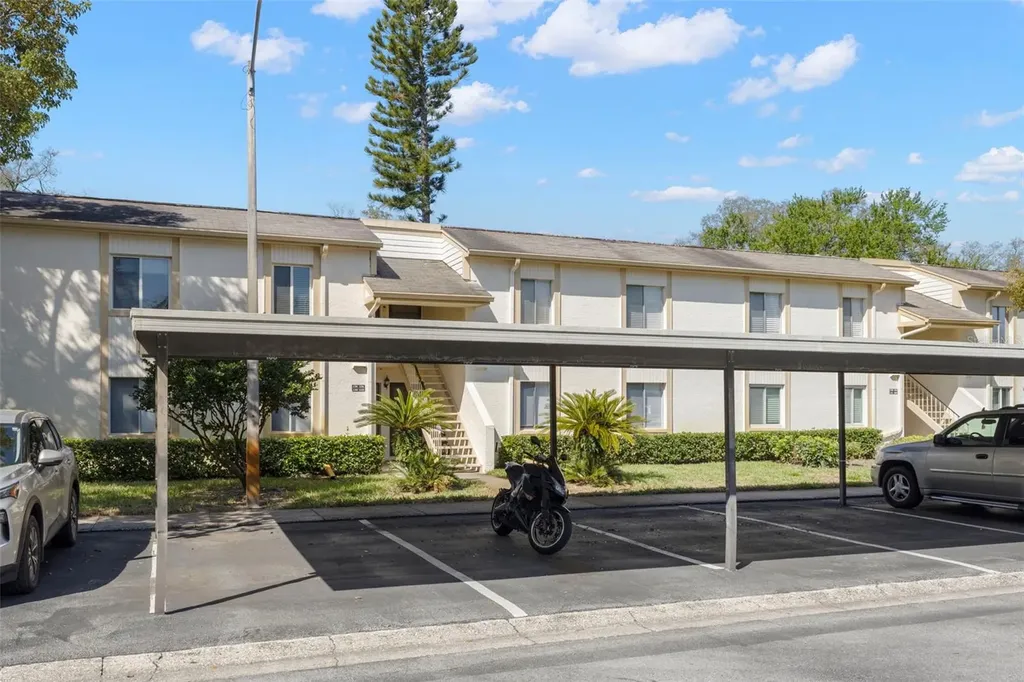 134 Cypress Court Oldsmar FL 34677