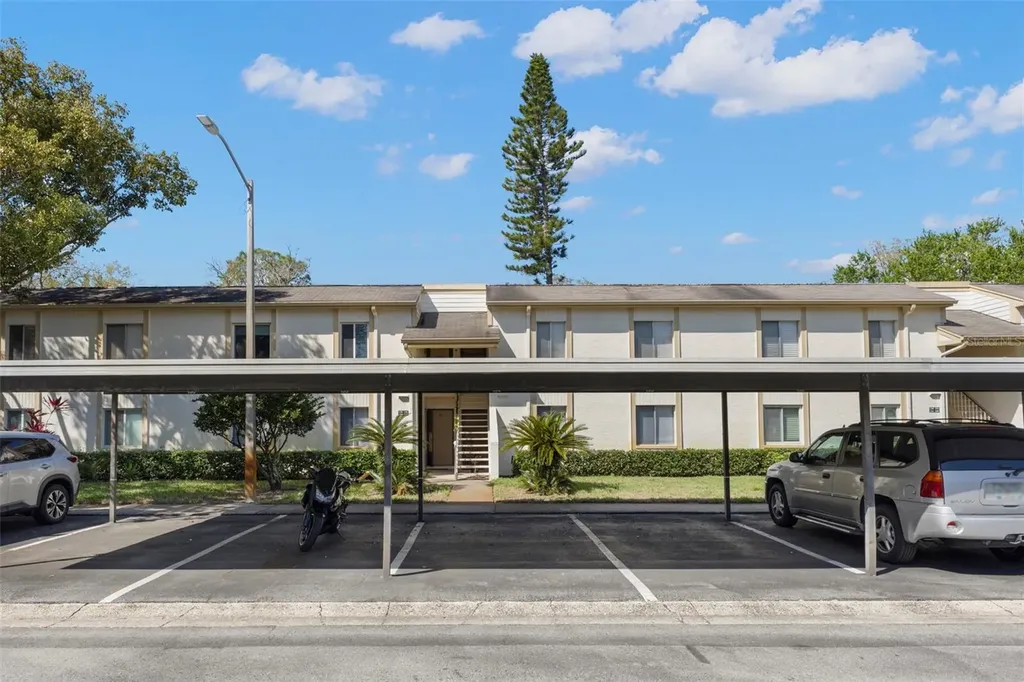 134 Cypress Court Oldsmar FL 34677