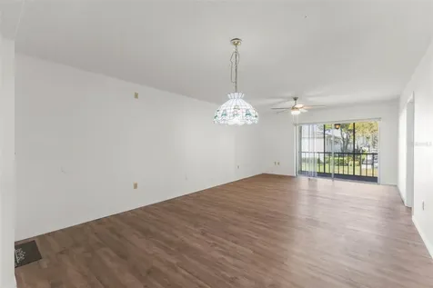 134 Cypress Court Oldsmar FL 34677