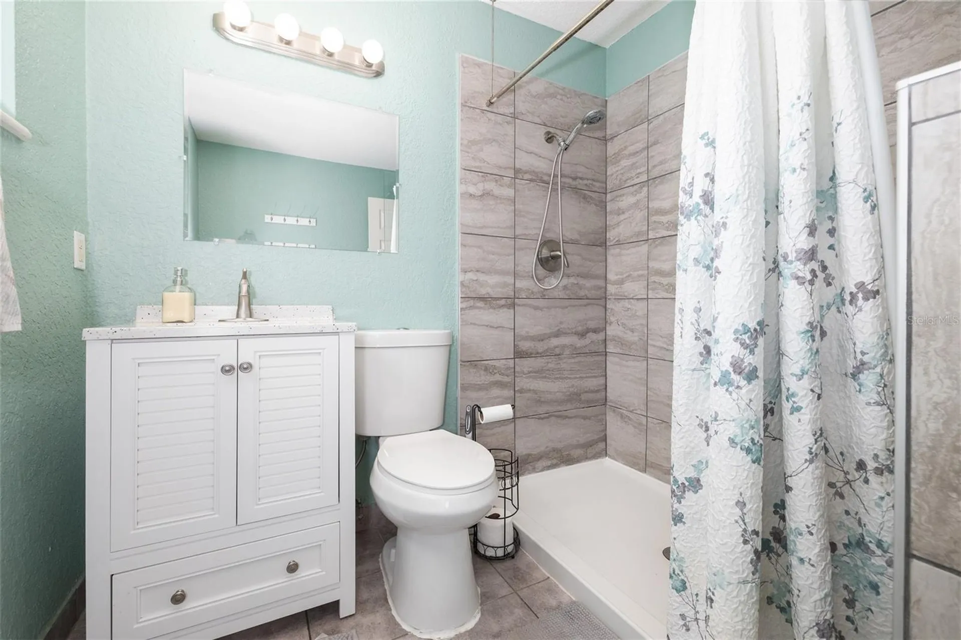 1709 Umbrella Tree Drive Edgewater FL 32132