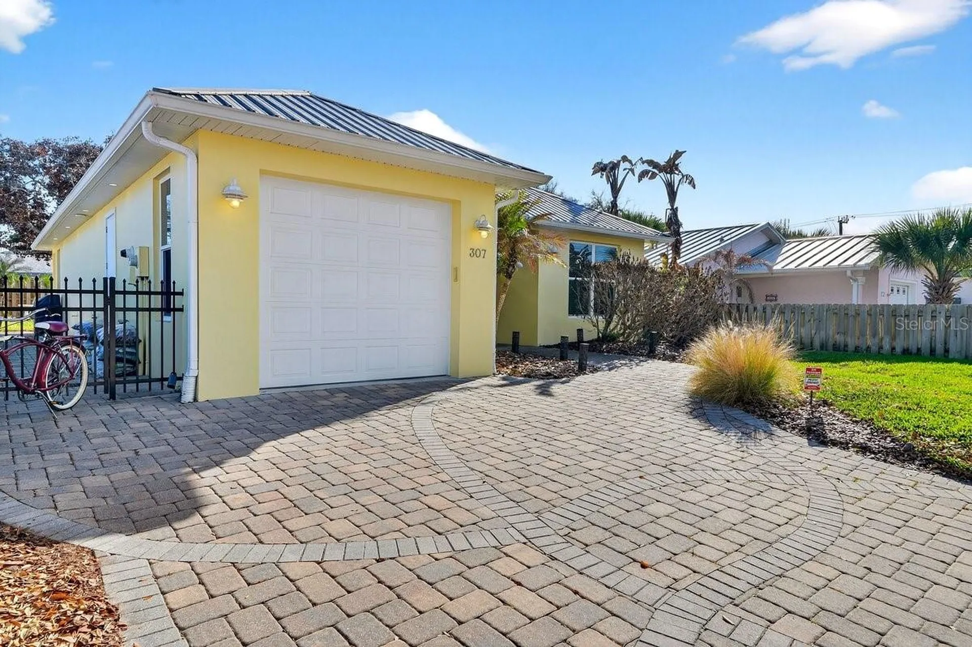 307 Jessamine Avenue New Smyrna Beach FL 32169