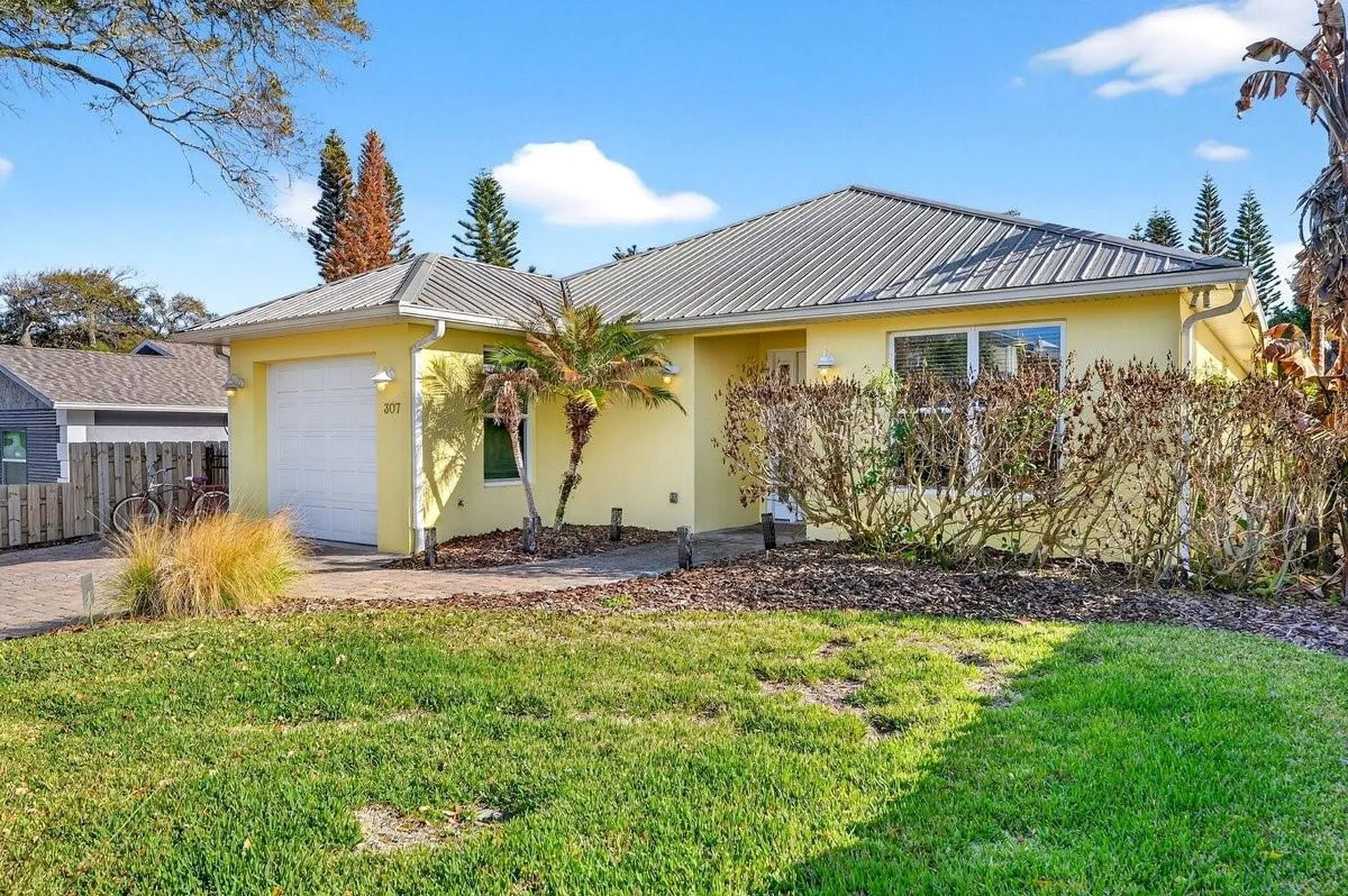 307 Jessamine Avenue New Smyrna Beach FL 32169