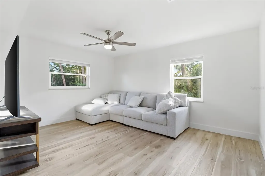 1729 SE 3rd Court Crystal River FL 34429