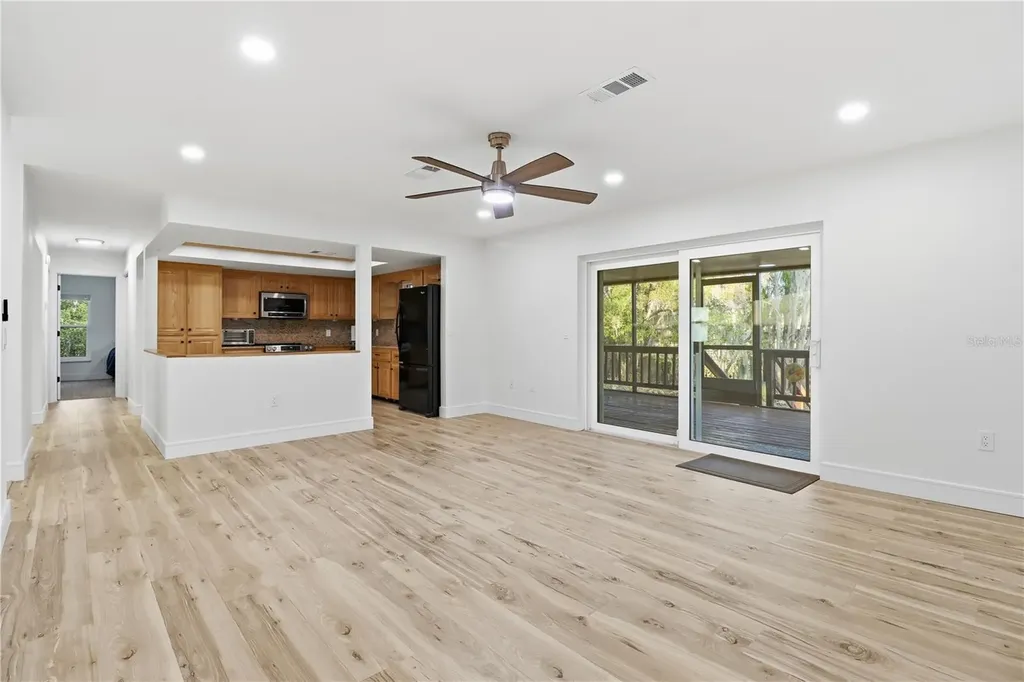 1729 SE 3rd Court Crystal River FL 34429