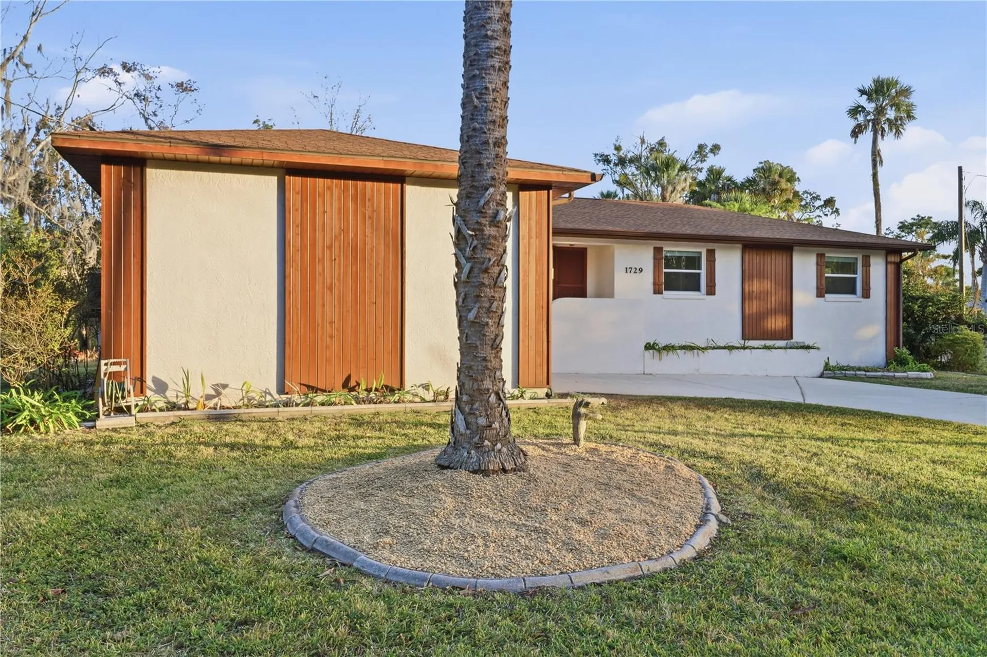 1729 SE 3rd Court Crystal River FL 34429