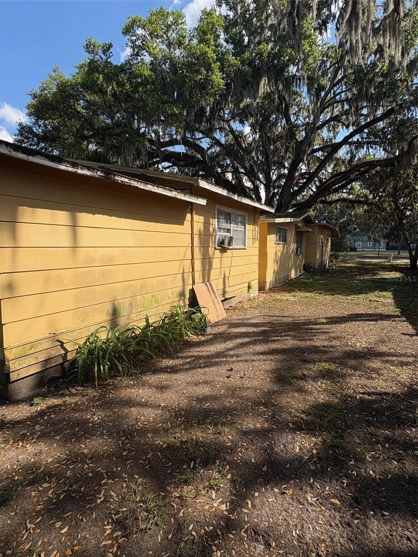 422 W Broadway Street Fort Meade FL 33841